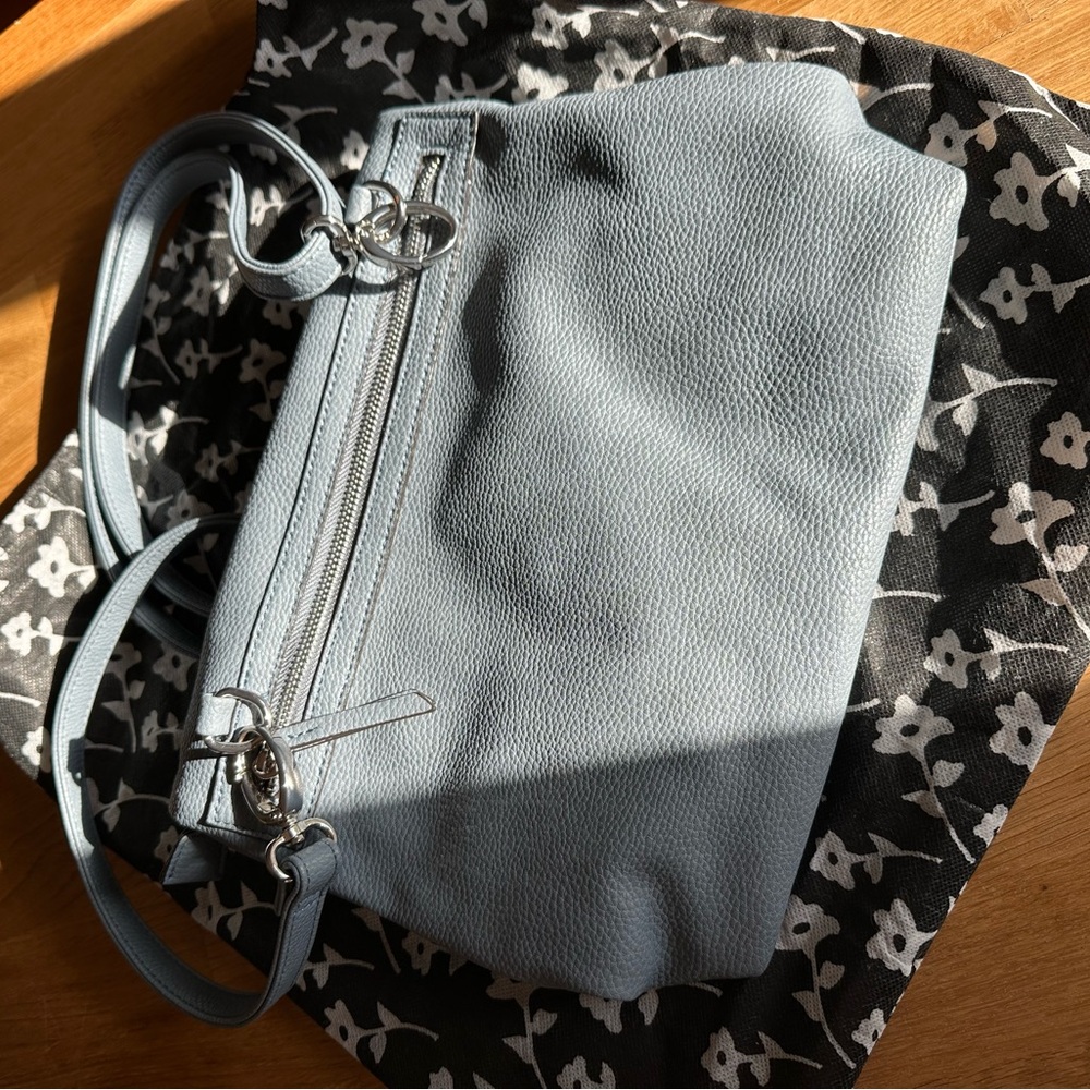 Jenna Kator Crossbody Bag - Picture 3 of 5